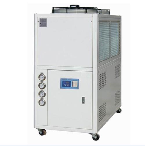 專(zhuān)家告訴你在建筑行業(yè)中油冷機(jī)的作用