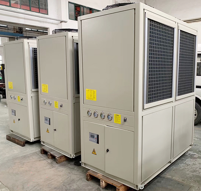 高溫油冷機如何抽真空？