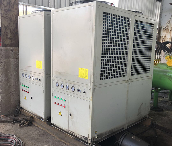 油冷機(jī)廠家如何提高使用性能 油冷機(jī)廠家如何提高使用性能