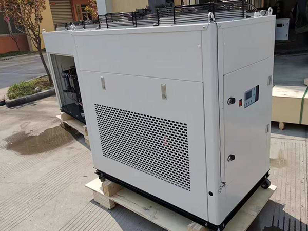 油冷機廠家品質和價格的關系 油冷機廠家品質和價格的關系