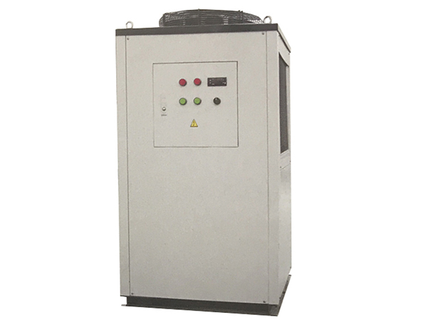 油冷機(jī)廠家安裝配管過(guò)程中要注意什么 油冷機(jī)廠家安裝配管過(guò)程中要注意什么