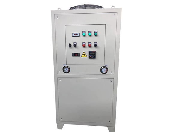 油冷機廠家運行過熱怎么辦 油冷機廠家運行過熱怎么辦